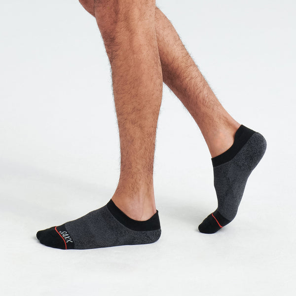 Front - Model wearing Whole Package Low Show Sock in Black Heather