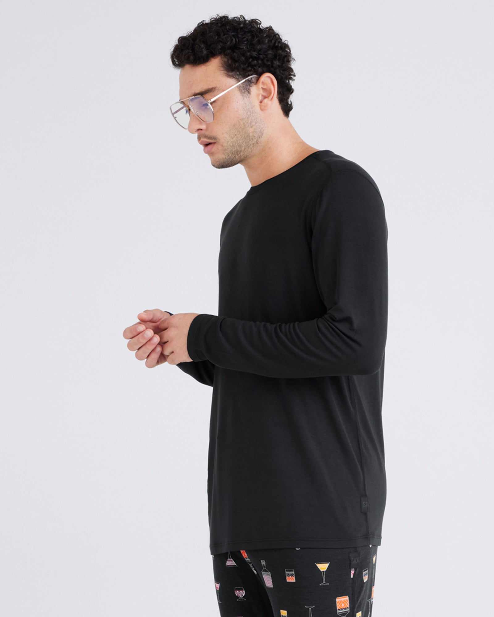 Front - Model wearing  Snooze Sleep Long Sleeve Crew in Black