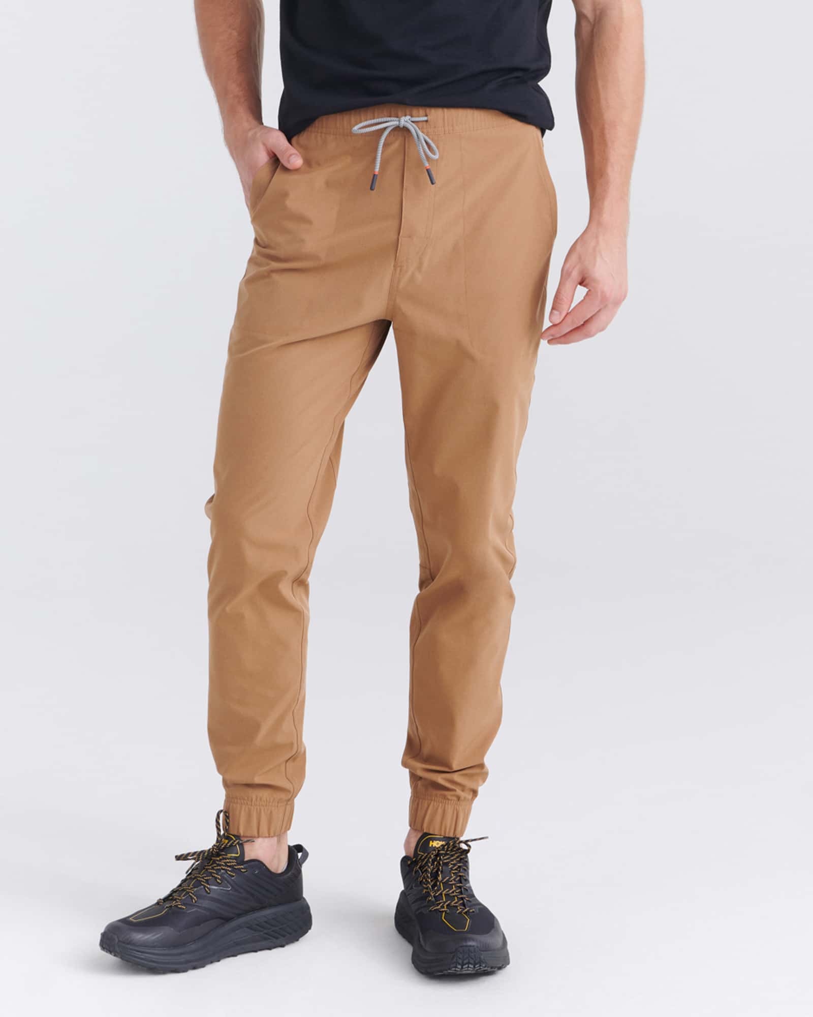 Front - Model wearing Go To Town Jogger in Toasted Coconut