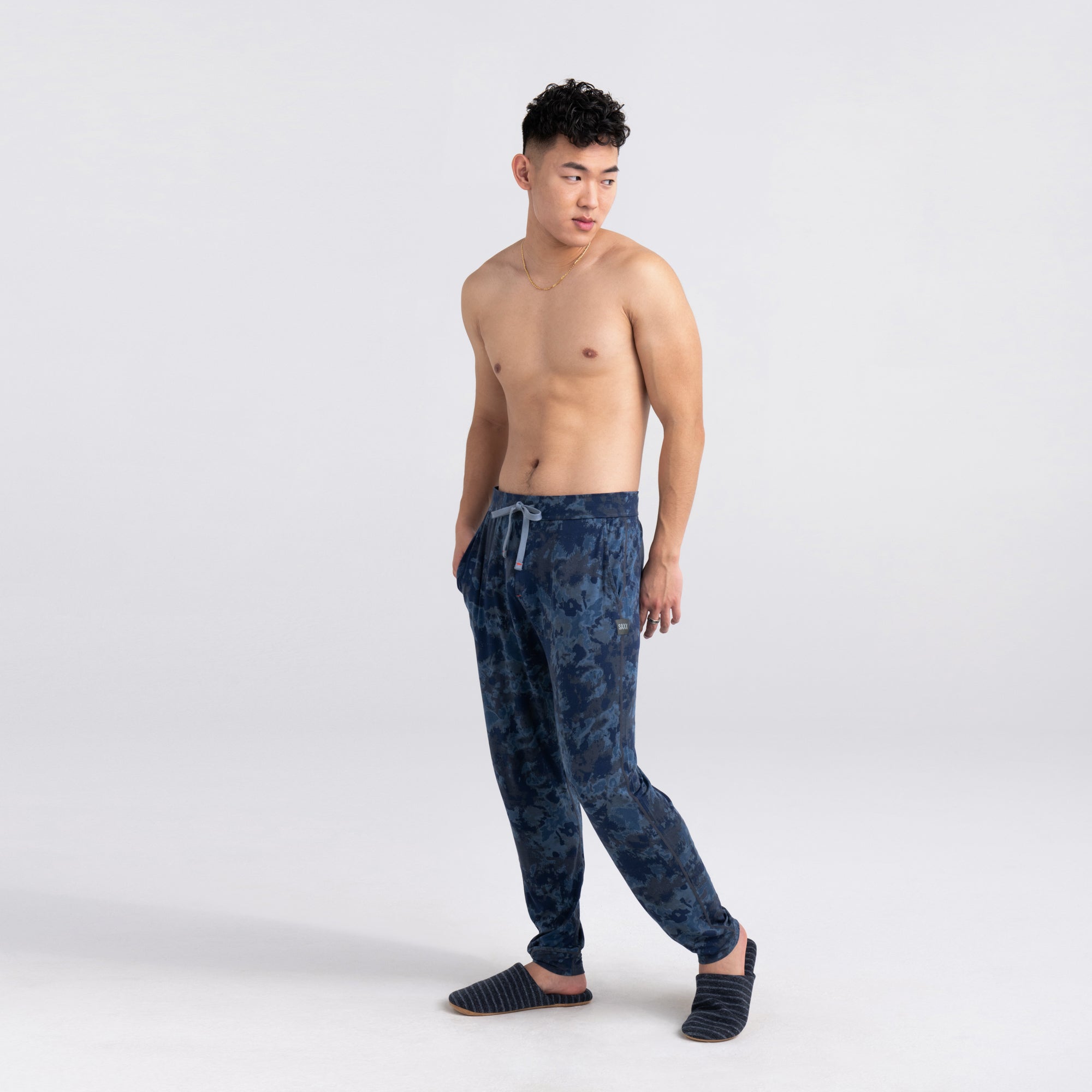 Front - Model wearing Snooze Pant in Smokey Tie Dye- Navy